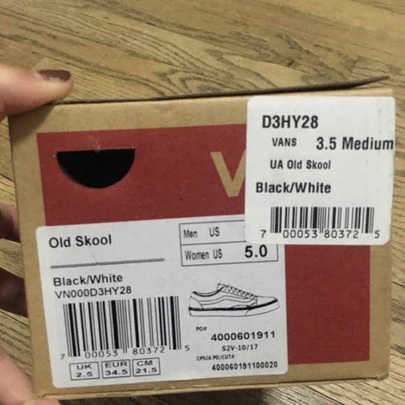 Old Skool Black&White Vans - Picture 8 of 8